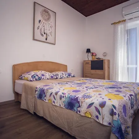 Apartman Kiss A2