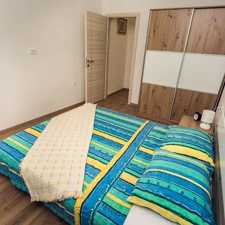 Apartman Kiss A2 *